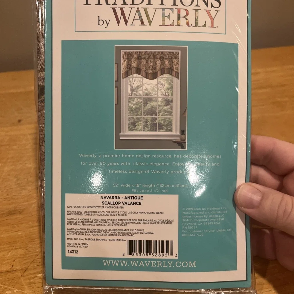 Traditions by Waverly Navarra Antique Scallop Valance Rod Pocket 52